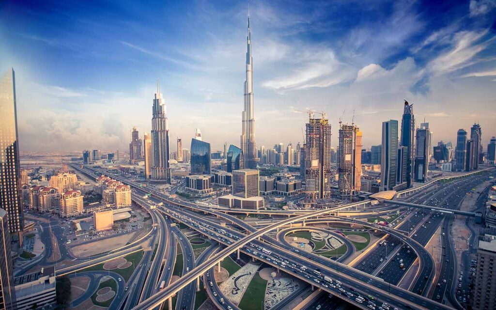 بالأبراج الأيقونية والمستدامة.. الإمارات صورة عالمية مشرفة للتخطيط الحضري 