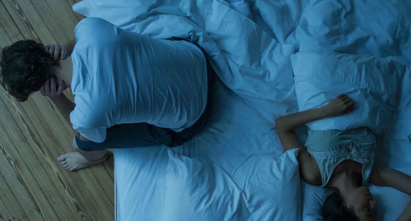 احذر.. عادات عليك تجنبها حال استيقظت ليلاً