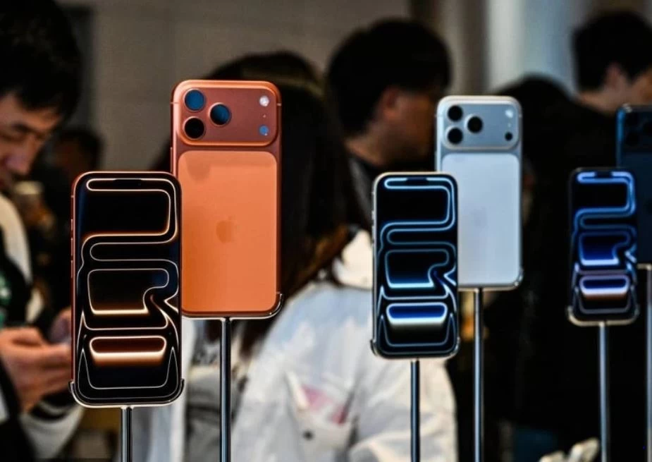 أزمة شرائح الذاكرة تهدد ارتفاع أسعار الهواتف الذكية في 2026