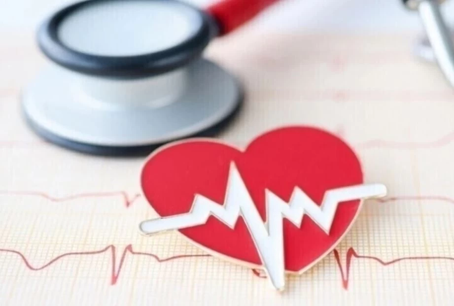 دراسة: الصحة النفسية عامل خفي يزيد خطر النوبات القلبية